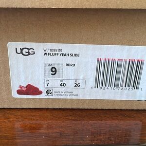 Women Ugg Fluff Yeah